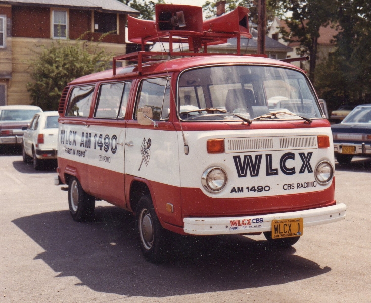 WLCX VW Bus